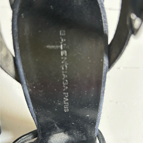 BALENCIAGA 4” heels in impeccable condition. - Picture 2 of 7
